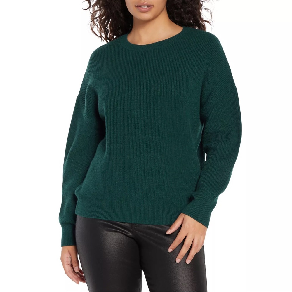 NWT Express Women's Relaxed Sweater Size Medium